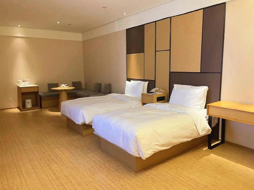 Ji Hotel Shanghai The Bund Tiantong Road Екстериор снимка