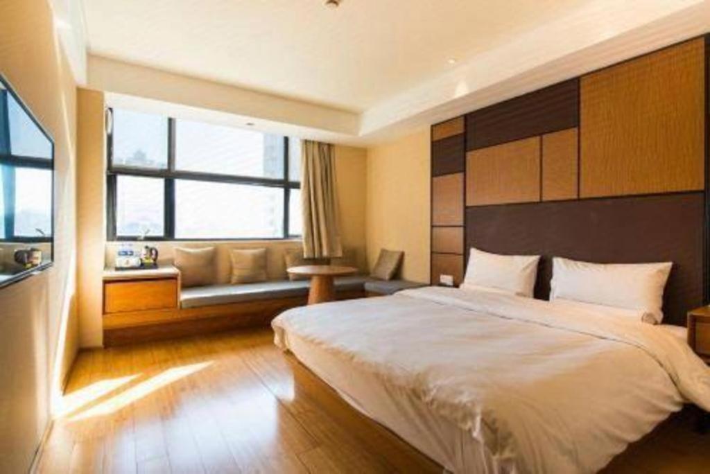 Ji Hotel Shanghai The Bund Tiantong Road Екстериор снимка