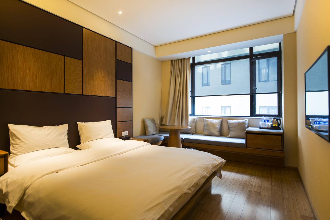 Ji Hotel Shanghai The Bund Tiantong Road Екстериор снимка